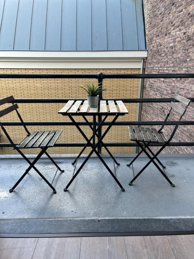 Modern Hideout Ace Location Bed & Breakfast Amsterdam Bagian luar foto